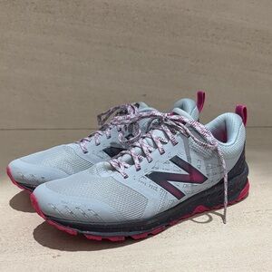 NEW BALANCE NITREL SNEAKERS